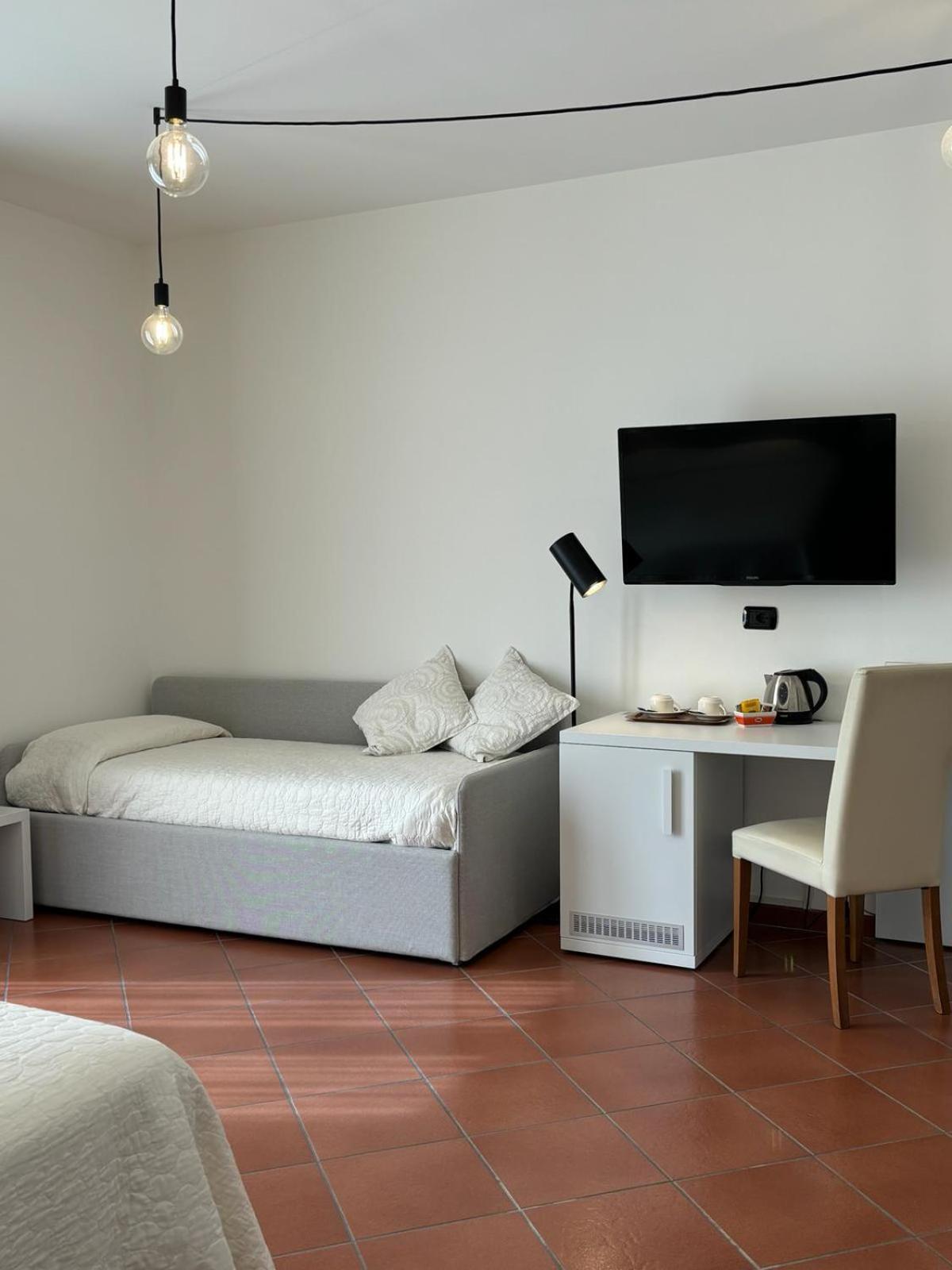 סן ברתולומיאו אל מארה Hotel Delle Rose מראה חיצוני תמונה