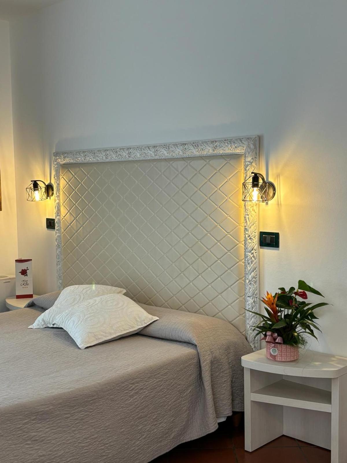 סן ברתולומיאו אל מארה Hotel Delle Rose מראה חיצוני תמונה