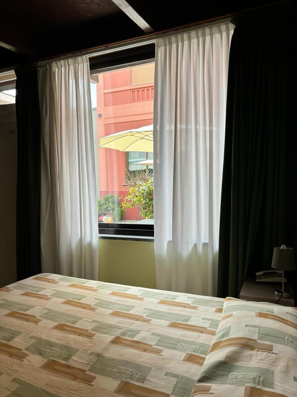 סן ברתולומיאו אל מארה Hotel Delle Rose מראה חיצוני תמונה