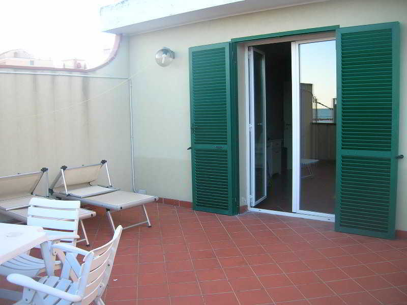 סן ברתולומיאו אל מארה Hotel Delle Rose מראה חיצוני תמונה