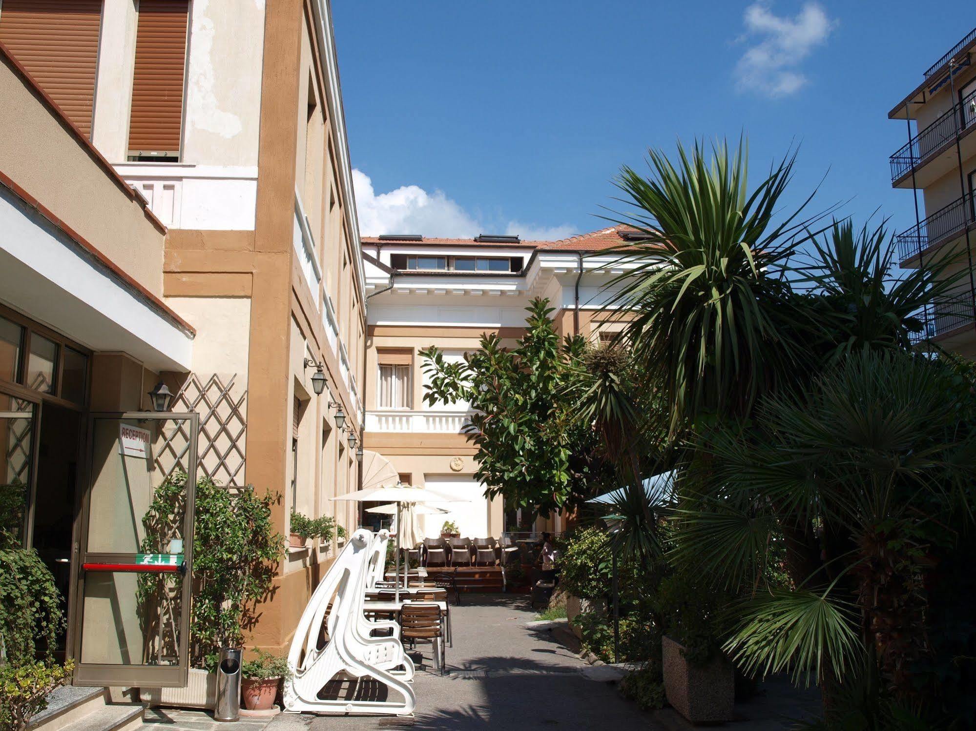 סן ברתולומיאו אל מארה Hotel Delle Rose מראה חיצוני תמונה